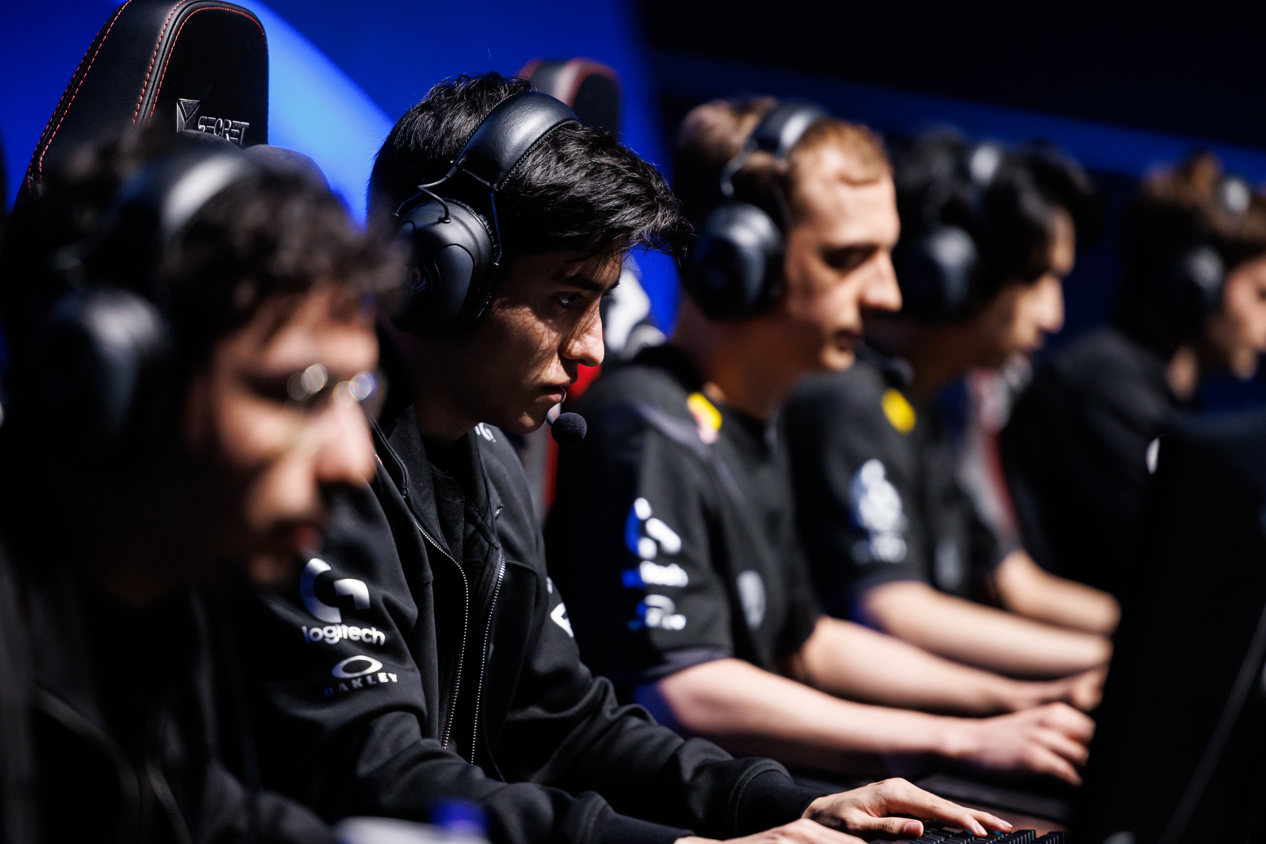 T1绝杀C9,Hanssama成为全场焦点小组赛2:1(釜山) T1绝杀C9,Hanssama成为全场焦点小组赛2:1(釜山)