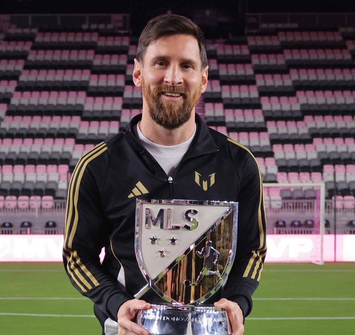 梅西神奇战术,助巴萨获重要胜利 梅西神奇战术,助巴萨获重要胜利